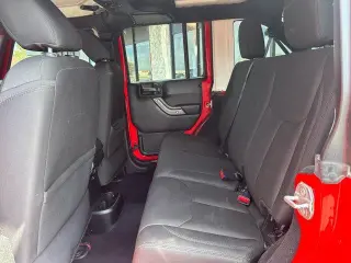 Jeep Wrangler Unlimited 2017 4x4 Sport S 4dr SUV