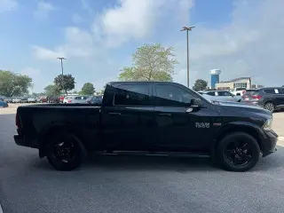 Ram 1500 2016 4x4 Deportivo 4dr Cabina de Crew 5.5 ft. SB Pickup