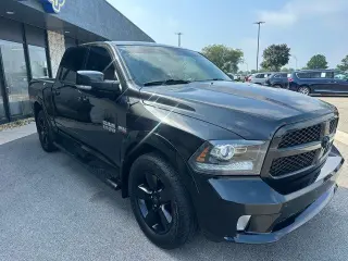 Ram 1500 2016 4x4 Deportivo 4dr Cabina de Crew 5.5 ft. SB Pickup