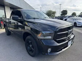 Ram 1500 2018 4x4 Express 4dr Quad Cab 6.3 ft. SB Pickup