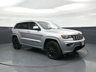 Jeep Grand Cherokee 2019 4x4 Laredo 4dr SUV