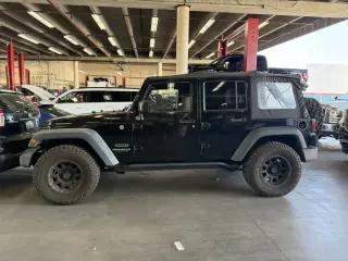 Jeep Wrangler Unlimited 2015 4x4 Sport 4p SUV