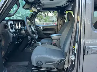 Jeep Wrangler 2025 4x4 Willys '41 4xe 4p SUV