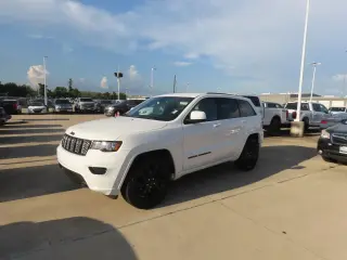 Jeep Grand Cherokee 2018 4x4 Laredo 4dr SUV