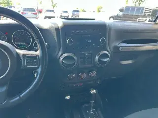 Jeep Wrangler JK Unlimited 2018 4x4 Sport 4p SUV