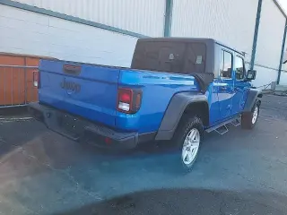 Jeep Gladiator 2023 4x4 Sport 4dr Crew Cab 5.0 ft. SB