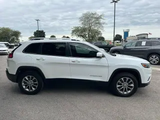 Jeep Cherokee 2019 4x4 Altitude 4p SUV