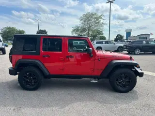 Jeep Wrangler JK Unlimited 2018 4x4 Willys Wheeler W 4dr SUV