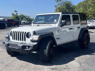 Jeep Wrangler Unlimited 2021 4x4 Sport 4 puertas SUV
