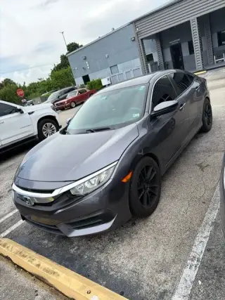 Honda Civic 2016 LX 4dr Sedan CVT