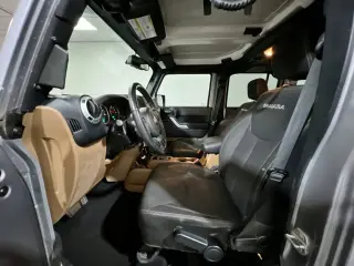 Jeep Wrangler Unlimited 2016 4x4 Sahara 4p SUV
