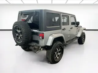 Jeep Wrangler Unlimited 2016 4x4 Sahara 4p SUV