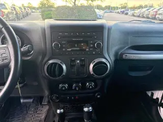 Jeep Wrangler 2015 4x4 Sport 2dr SUV