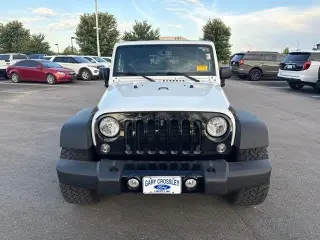 Jeep Wrangler 2015 4x4 Sport 2dr SUV