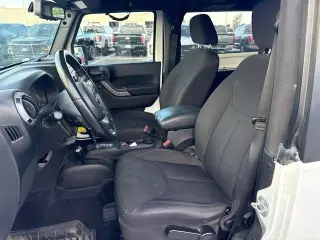 Jeep Wrangler 2015 4x4 Sport 2dr SUV