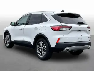 Ford Escape Híbrido 2022 SEL 4p SUV