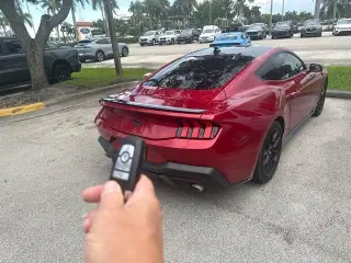 Ford Mustang 2024 EcoBoost 2dr Fastback