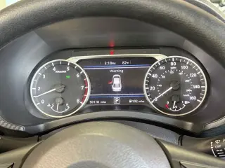 Nissan Sentra 2025 SV 4dr Sedán