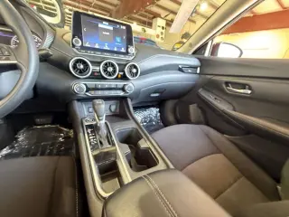 Nissan Sentra 2025 SV 4dr Sedán
