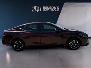 Nissan Sentra 2025 SV 4dr Sedán