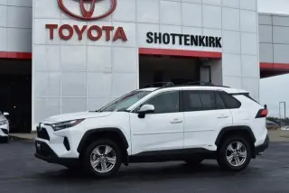 Toyota RAV4 Hybrid 2024 AWD XLE 4dr SUV
