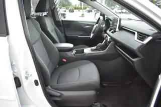 Toyota RAV4 Hybrid 2024 AWD XLE 4dr SUV