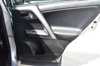Toyota RAV4 2016 XLE 4dr SUV