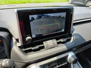 Toyota RAV4 2023 XLE Premium SUV 4p.