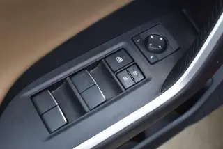 Toyota RAV4 2020 AWD Limited 4dr SUV