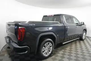 GMC Sierra 1500 2020 4x4 Denali 4dr Crew Cab 5.8 ft. SB