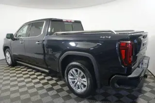 GMC Sierra 1500 2020 4x4 Denali 4dr Crew Cab 5.8 ft. SB