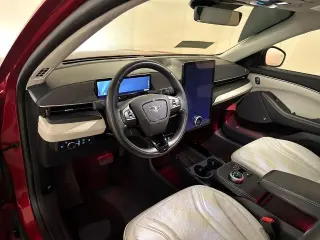 Ford Mustang Mach-E 2024 AWD Premium 4dr SUV