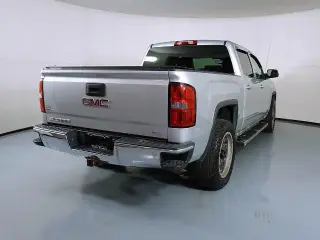 GMC Sierra 1500 2014 4x4 SLT 4dr Cabina de Tripulacion de 5 pasajeros 5.8 ft. SB