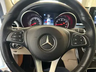 Mercedes-Benz GLC 2019 GLC 300 4dr SUV