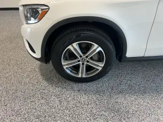 Mercedes-Benz GLC 2019 GLC 300 4dr SUV
