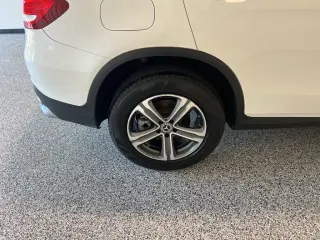 Mercedes-Benz GLC 2019 GLC 300 4dr SUV