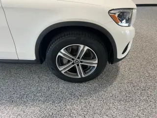 Mercedes-Benz GLC 2019 GLC 300 4dr SUV