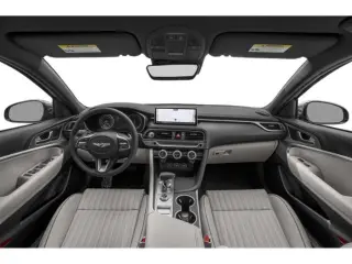 Genesis G70 2023 3.3T Estándar 4p Sedan