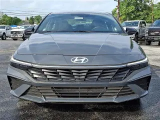 Hyundai ELANTRA 2025 SEL Sport Sedán 4p.