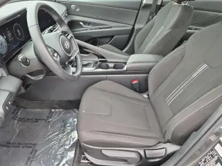 Hyundai ELANTRA 2025 SEL Convenience Sedán de 4 puertas