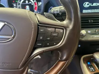 Lexus LS 500 2018 4x4 4p Sedan