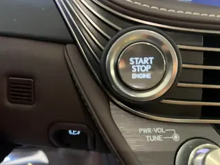 Lexus LS 500 2018 4x4 4p Sedan