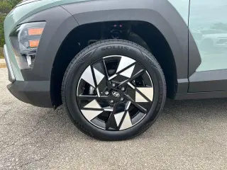 Hyundai KONA 2024 AWD SEL 4dr Crossover