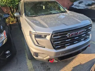 GMC Acadia 2025 4x4 AT4 4p SUV