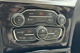 Chrysler 300 2021 AWD Touring 4dr Sedan
