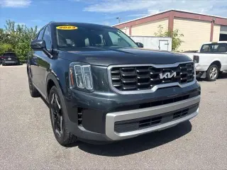 Kia Telluride 2023 AWD S 4p SUV