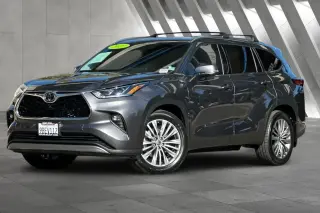 Toyota Highlander 2022 AWD Platinum 4dr SUV