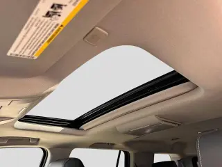 GMC Yukon 2017 4x4 Denali 4dr SUV