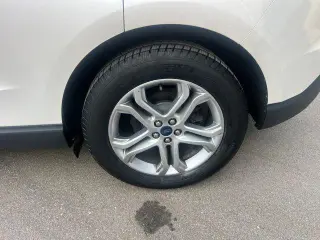 Ford Edge 2016 Titanium 4p Crossover
