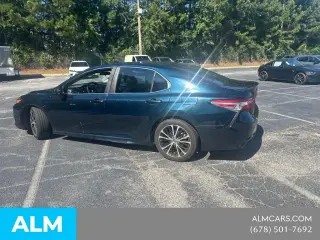 Toyota Camry 2018 SE 4p Sedan